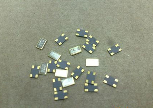 石英晶體振蕩器 石英晶體振蕩器